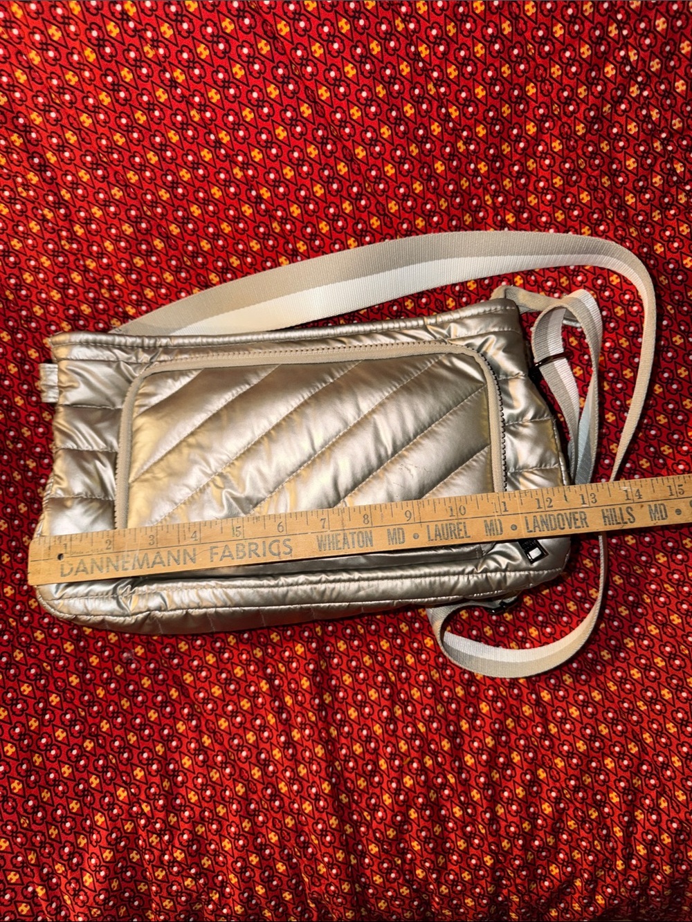 Think RolMetallic Silver Quilted Crossbody Bag - Lightweight Everyday Shoulder